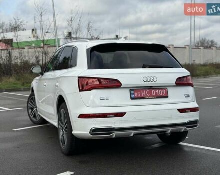 Білий Ауді Ку 5, об'ємом двигуна 1.98 л та пробігом 179 тис. км за 21900 $, фото 20 на Automoto.ua