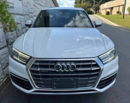 Белый Ауди Ку 5, объемом двигателя 2 л и пробегом 87 тыс. км за 14500 $, фото 1 на Automoto.ua