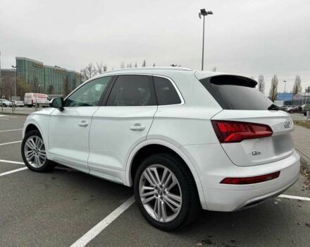 Белый Ауди Ку 5, объемом двигателя 2 л и пробегом 107 тыс. км за 26900 $, фото 4 на Automoto.ua