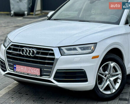 Білий Ауді Ку 5, об'ємом двигуна 1.98 л та пробігом 159 тис. км за 24699 $, фото 5 на Automoto.ua