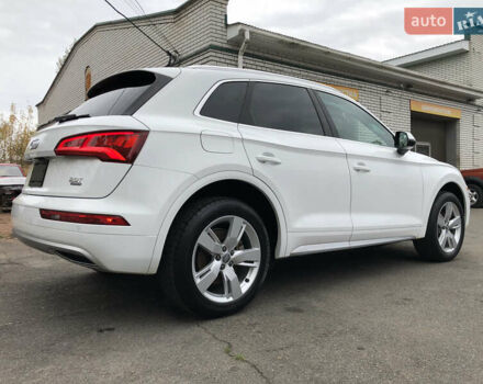 Белый Ауди Ку 5, объемом двигателя 2 л и пробегом 155 тыс. км за 17980 $, фото 52 на Automoto.ua