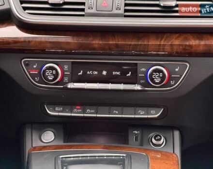 Белый Ауди Ку 5, объемом двигателя 1.98 л и пробегом 158 тыс. км за 25500 $, фото 51 на Automoto.ua