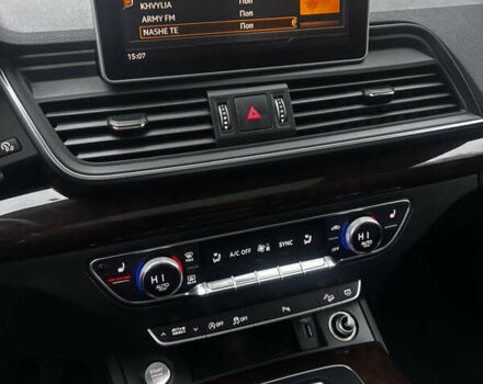 Белый Ауди Ку 5, объемом двигателя 2 л и пробегом 163 тыс. км за 23100 $, фото 13 на Automoto.ua