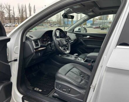 Белый Ауди Ку 5, объемом двигателя 2 л и пробегом 107 тыс. км за 26900 $, фото 5 на Automoto.ua