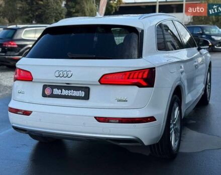 Білий Ауді Ку 5, об'ємом двигуна 1.98 л та пробігом 124 тис. км за 29000 $, фото 12 на Automoto.ua