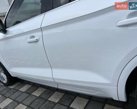 Белый Ауди Ку 5, объемом двигателя 2 л и пробегом 135 тыс. км за 26950 $, фото 65 на Automoto.ua