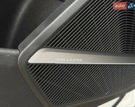 Белый Ауди Ку 5, объемом двигателя 1.98 л и пробегом 158 тыс. км за 25500 $, фото 40 на Automoto.ua