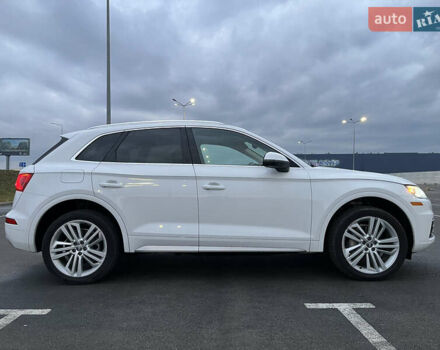 Білий Ауді Ку 5, об'ємом двигуна 1.98 л та пробігом 111 тис. км за 25600 $, фото 23 на Automoto.ua