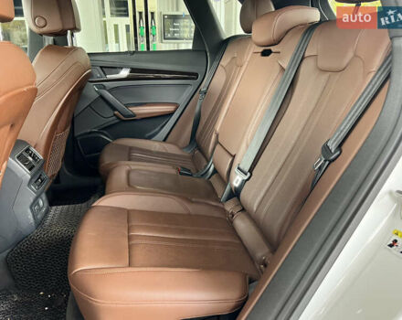 Белый Ауди Ку 5, объемом двигателя 1.98 л и пробегом 139 тыс. км за 27499 $, фото 12 на Automoto.ua