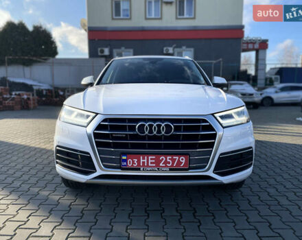 Белый Ауди Ку 5, объемом двигателя 1.98 л и пробегом 193 тыс. км за 25000 $, фото 1 на Automoto.ua