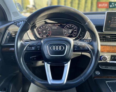 Белый Ауди Ку 5, объемом двигателя 1.98 л и пробегом 193 тыс. км за 25000 $, фото 19 на Automoto.ua