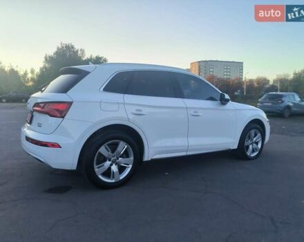 Белый Ауди Ку 5, объемом двигателя 1.98 л и пробегом 211 тыс. км за 18700 $, фото 2 на Automoto.ua