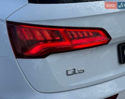 Білий Ауді Ку 5, об'ємом двигуна 1.98 л та пробігом 124 тис. км за 29000 $, фото 22 на Automoto.ua