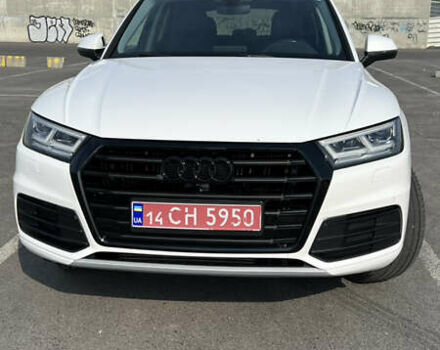 Белый Ауди Ку 5, объемом двигателя 2 л и пробегом 157 тыс. км за 23500 $, фото 1 на Automoto.ua