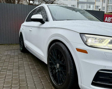 Білий Ауді Ку 5, об'ємом двигуна 1.98 л та пробігом 229 тис. км за 22400 $, фото 7 на Automoto.ua