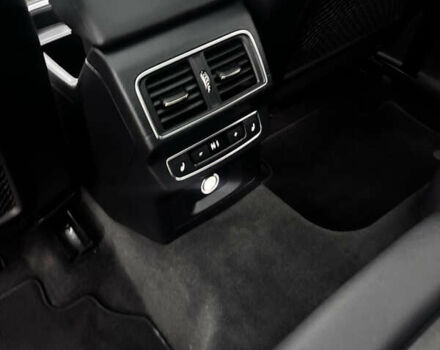 Белый Ауди Ку 5, объемом двигателя 2 л и пробегом 163 тыс. км за 23100 $, фото 24 на Automoto.ua