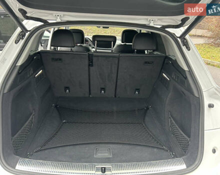 Белый Ауди Ку 5, объемом двигателя 1.98 л и пробегом 145 тыс. км за 23888 $, фото 19 на Automoto.ua