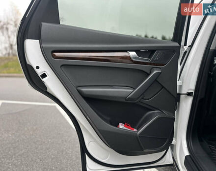 Белый Ауди Ку 5, объемом двигателя 1.99 л и пробегом 163 тыс. км за 22999 $, фото 26 на Automoto.ua