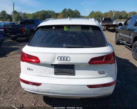 Білий Ауді Ку 5, об'ємом двигуна 2 л та пробігом 90 тис. км за 6900 $, фото 15 на Automoto.ua