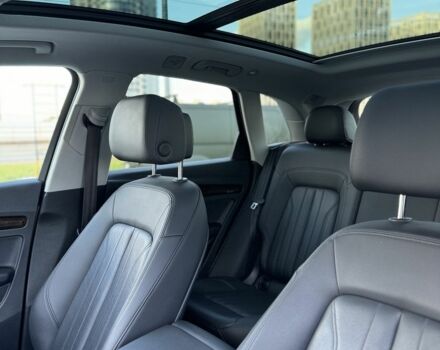 Белый Ауди Ку 5, объемом двигателя 2 л и пробегом 100 тыс. км за 27499 $, фото 14 на Automoto.ua