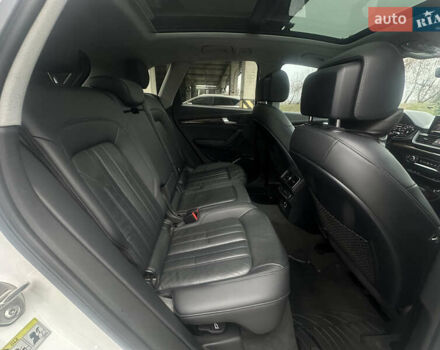 Белый Ауди Ку 5, объемом двигателя 1.99 л и пробегом 163 тыс. км за 22999 $, фото 34 на Automoto.ua