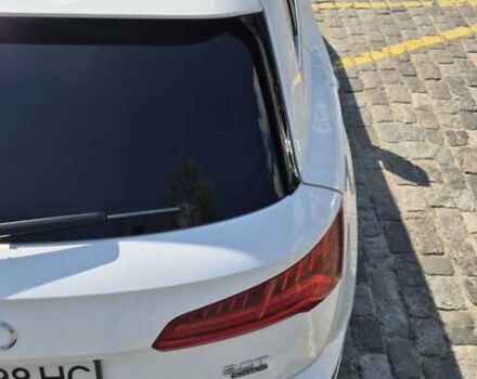 Белый Ауди Ку 5, объемом двигателя 1.98 л и пробегом 57 тыс. км за 30000 $, фото 17 на Automoto.ua