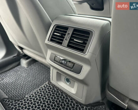 Белый Ауди Ку 5, объемом двигателя 1.98 л и пробегом 206 тыс. км за 25900 $, фото 48 на Automoto.ua