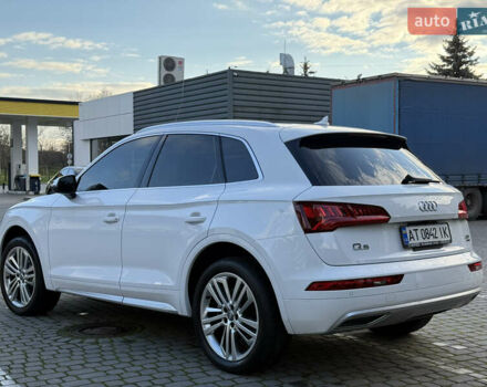 Белый Ауди Ку 5, объемом двигателя 1.98 л и пробегом 102 тыс. км за 25900 $, фото 6 на Automoto.ua