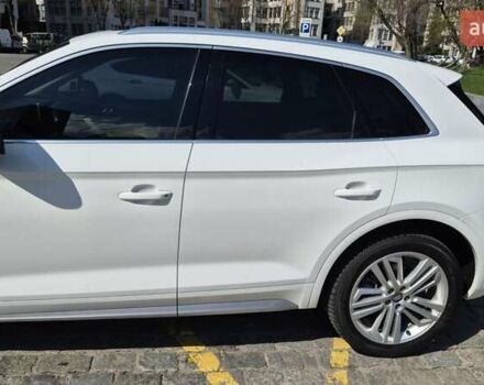 Белый Ауди Ку 5, объемом двигателя 1.98 л и пробегом 57 тыс. км за 30000 $, фото 37 на Automoto.ua