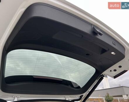 Белый Ауди Ку 5, объемом двигателя 2 л и пробегом 135 тыс. км за 26950 $, фото 176 на Automoto.ua