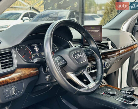 Белый Ауди Ку 5, объемом двигателя 1.98 л и пробегом 93 тыс. км за 26500 $, фото 15 на Automoto.ua