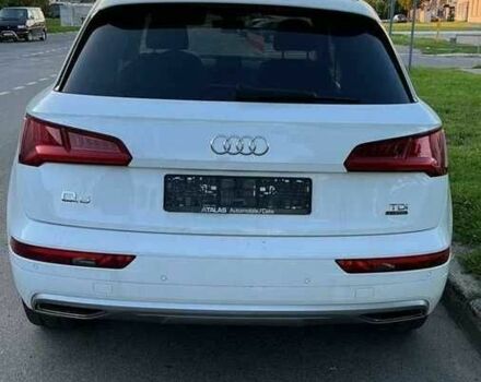 Білий Ауді Ку 5, об'ємом двигуна 2 л та пробігом 95 тис. км за 20000 $, фото 9 на Automoto.ua