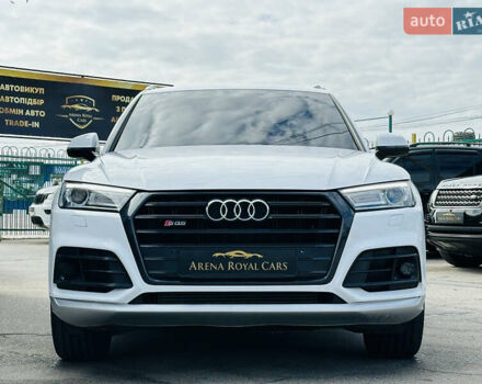 Белый Ауди Ку 5, объемом двигателя 1.98 л и пробегом 93 тыс. км за 26500 $, фото 6 на Automoto.ua