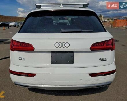 Белый Ауди Ку 5, объемом двигателя 1.98 л и пробегом 23 тыс. км за 9000 $, фото 5 на Automoto.ua