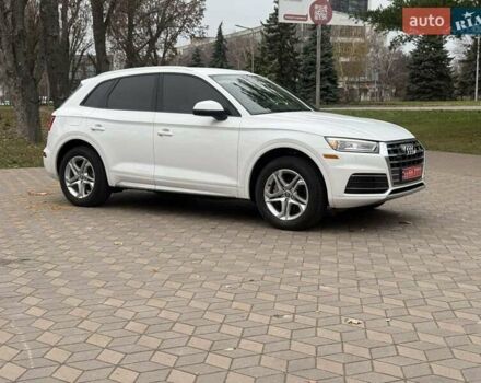 Білий Ауді Ку 5, об'ємом двигуна 2 л та пробігом 87 тис. км за 20998 $, фото 3 на Automoto.ua