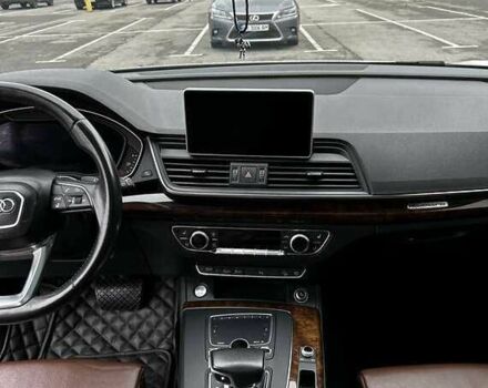 Белый Ауди Ку 5, объемом двигателя 2 л и пробегом 135 тыс. км за 17800 $, фото 4 на Automoto.ua