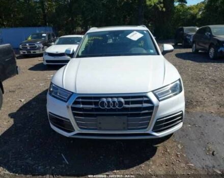 Білий Ауді Ку 5, об'ємом двигуна 2 л та пробігом 90 тис. км за 6900 $, фото 11 на Automoto.ua