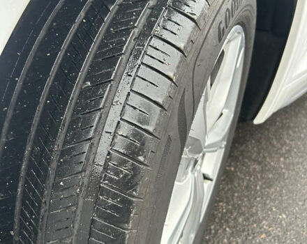 Белый Ауди Ку 5, объемом двигателя 1.98 л и пробегом 145 тыс. км за 23888 $, фото 33 на Automoto.ua