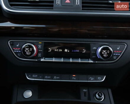 Білий Ауді Ку 5, об'ємом двигуна 1.98 л та пробігом 120 тис. км за 28500 $, фото 11 на Automoto.ua