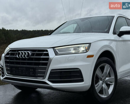 Белый Ауди Ку 5, объемом двигателя 2 л и пробегом 171 тыс. км за 20000 $, фото 30 на Automoto.ua