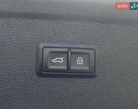 Белый Ауди Ку 5, объемом двигателя 2 л и пробегом 249 тыс. км за 21500 $, фото 55 на Automoto.ua