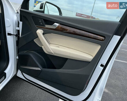 Білий Ауді Ку 5, об'ємом двигуна 1.98 л та пробігом 111 тис. км за 25600 $, фото 30 на Automoto.ua