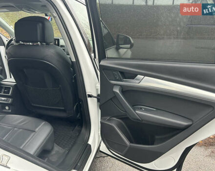 Белый Ауди Ку 5, объемом двигателя 1.98 л и пробегом 145 тыс. км за 23888 $, фото 21 на Automoto.ua