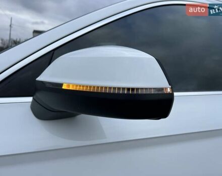 Белый Ауди Ку 5, объемом двигателя 2 л и пробегом 135 тыс. км за 26950 $, фото 61 на Automoto.ua