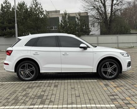 Белый Ауди Ку 5, объемом двигателя 3 л и пробегом 84 тыс. км за 32999 $, фото 11 на Automoto.ua
