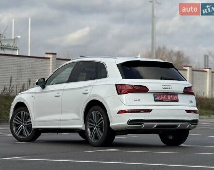 Білий Ауді Ку 5, об'ємом двигуна 1.98 л та пробігом 179 тис. км за 21900 $, фото 21 на Automoto.ua