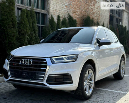 Белый Ауди Ку 5, объемом двигателя 2 л и пробегом 41 тыс. км за 24900 $, фото 22 на Automoto.ua