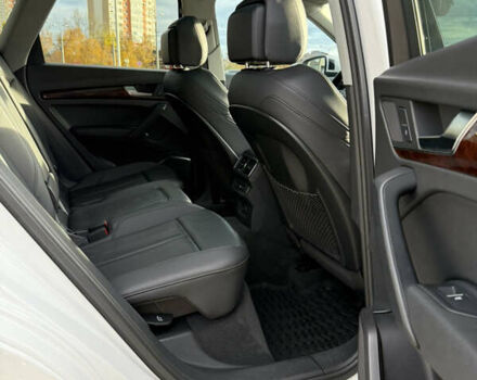 Белый Ауди Ку 5, объемом двигателя 1.98 л и пробегом 100 тыс. км за 27000 $, фото 13 на Automoto.ua