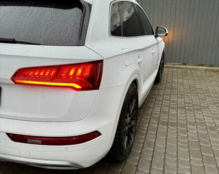 Білий Ауді Ку 5, об'ємом двигуна 1.98 л та пробігом 229 тис. км за 22400 $, фото 36 на Automoto.ua