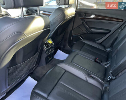 Белый Ауди Ку 5, объемом двигателя 1.98 л и пробегом 193 тыс. км за 25000 $, фото 26 на Automoto.ua